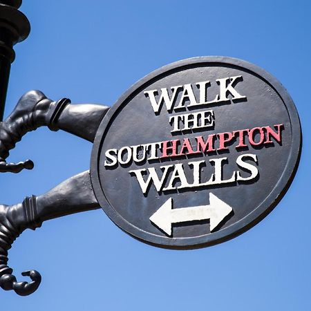Settle Southampton - Stylish Self Check-In Rooms & Self Catering Suites Εξωτερικό φωτογραφία