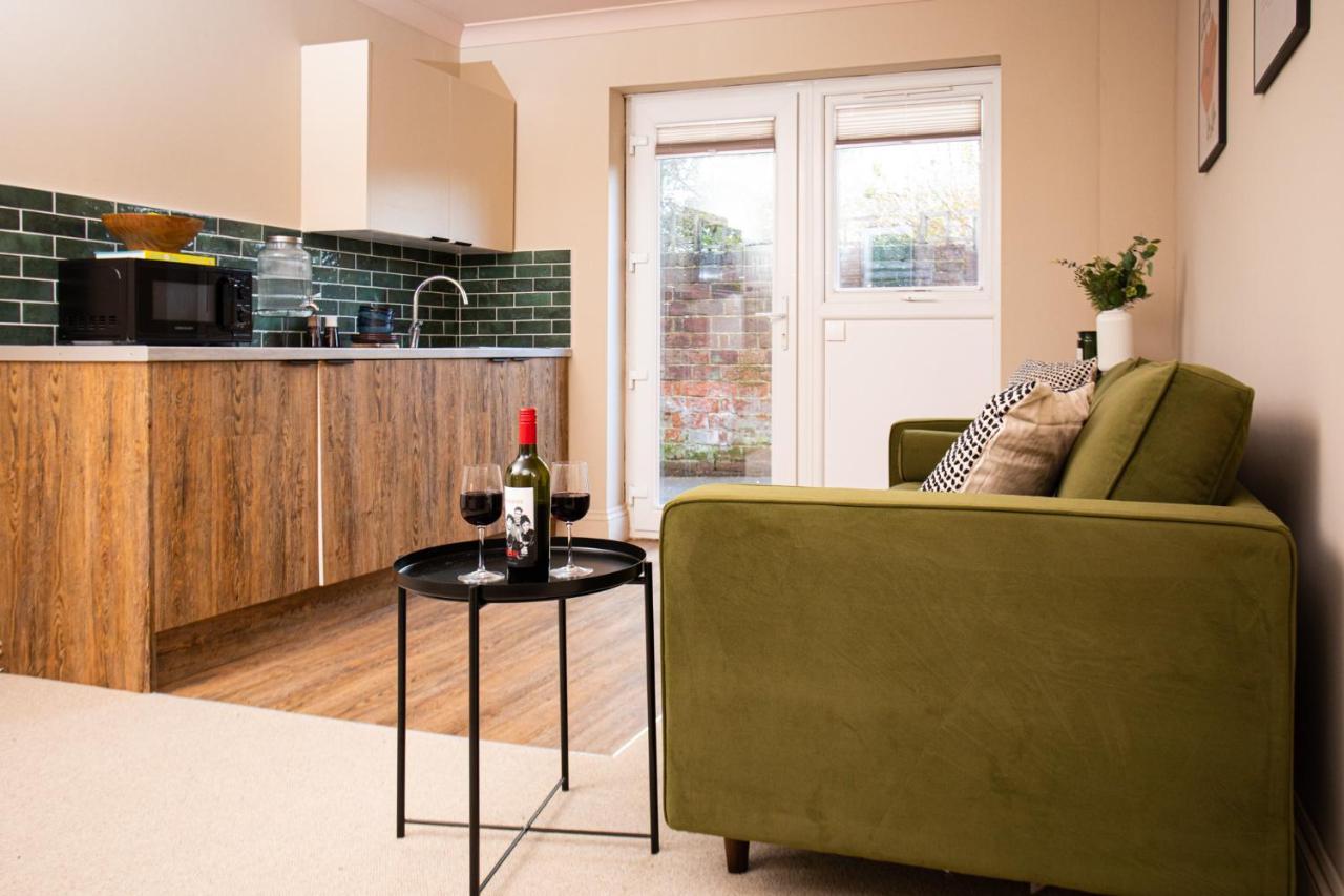Settle Southampton - Stylish Self Check-In Rooms & Self Catering Suites Εξωτερικό φωτογραφία